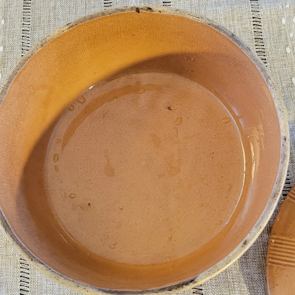 Watt Pottery Casserole Dish - “Stars And Moon” 9
